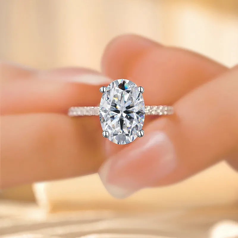 Moissanite Ring - Oval Design